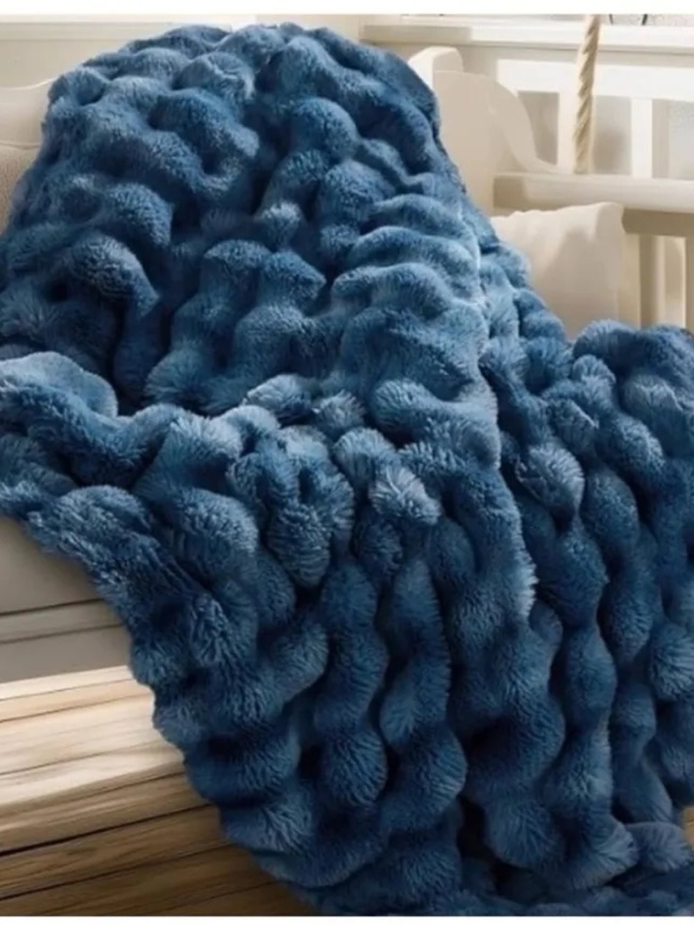 Hythe Bubble Blanket Navy Plush Faux Fur Throw 60x50